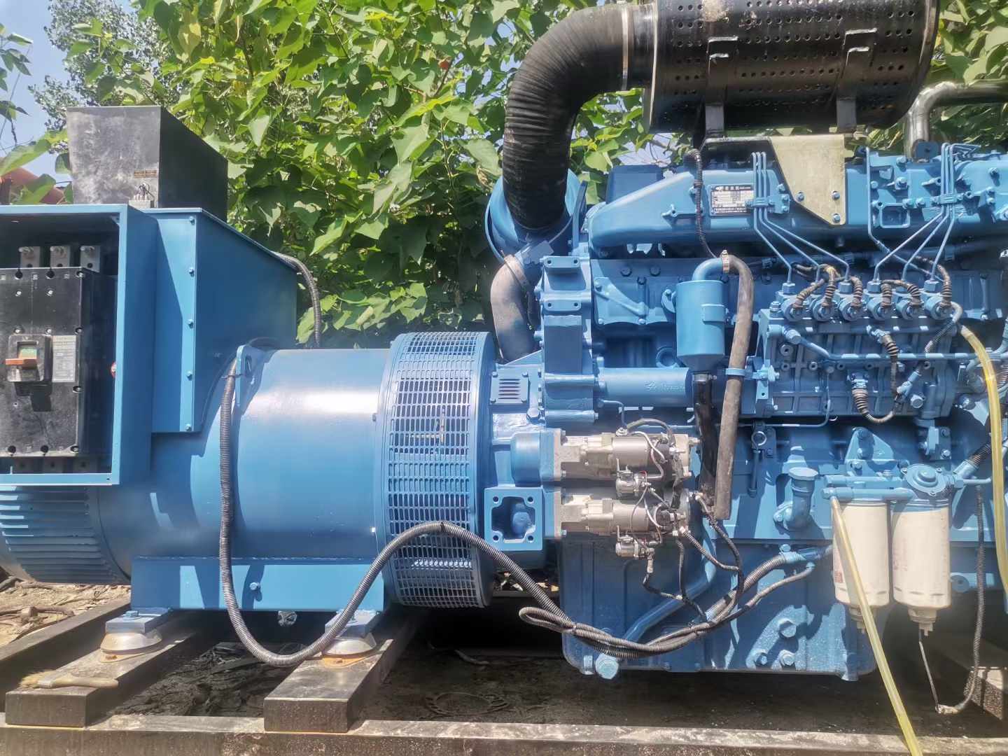 射阳详细说明降低 800kW 柴油发电机输出电流波动的方法