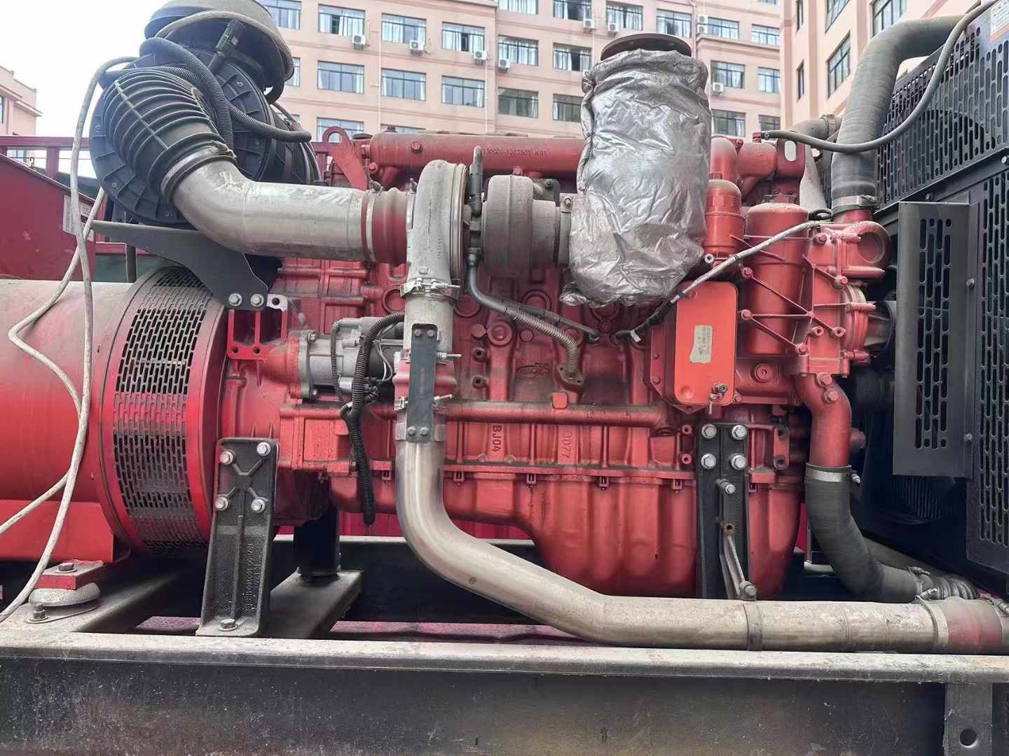 射阳如何选择适合 600kW 柴油发电机组的过载保护器？